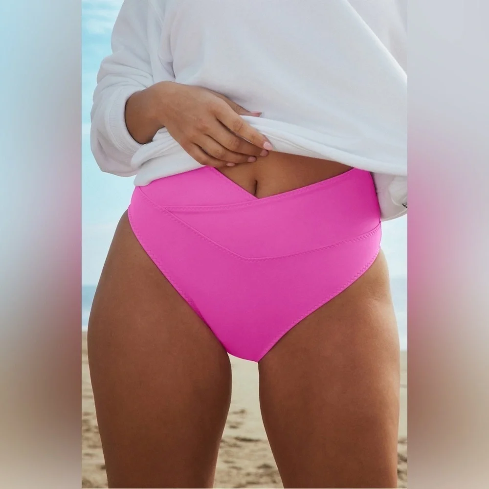 Fabletics High-Waisted Cross Over Swim Bottom Sz medium